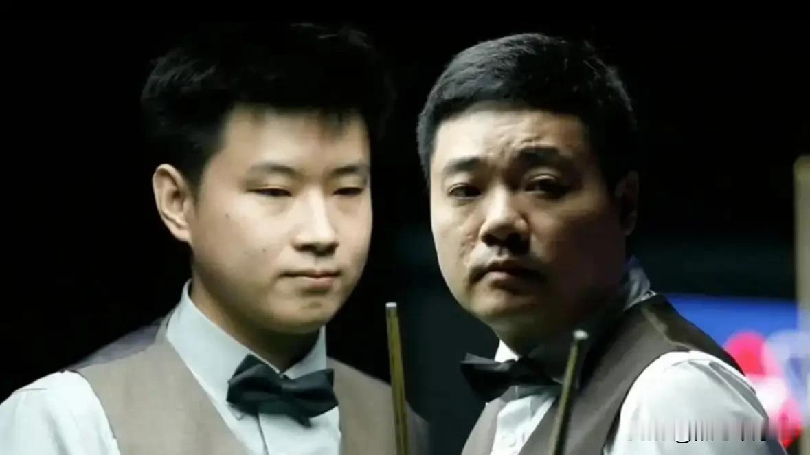 丁俊晖评价赵心童说，打的还不错。当然不像以前大家看到，但按照这两年来说，我觉得这