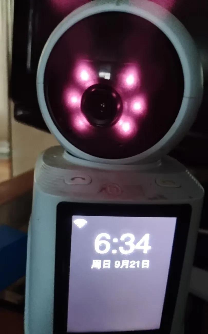 我问孩子的爸爸要钱装监控，可他说跟他没关系。准备到国庆和中秋双节了，我就想着出