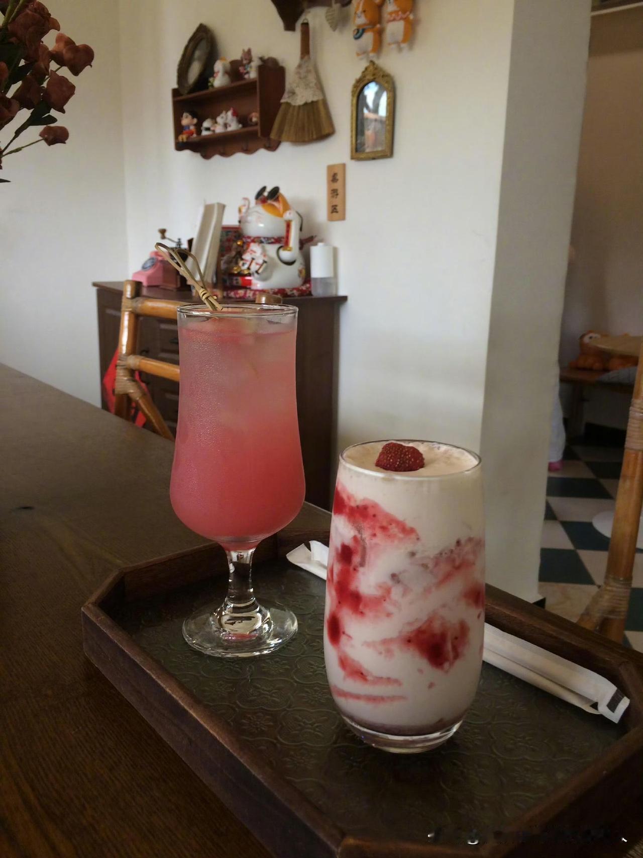 朋友结婚，我微信转了500，他没收。反手甩我一张截图。我当时就纳闷了，点开一