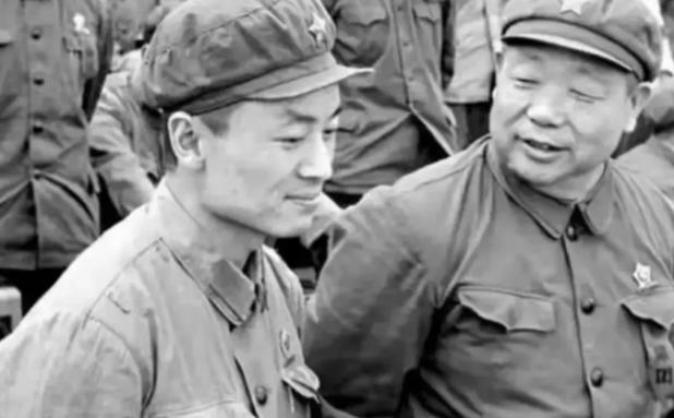 1947年，一个农民给解放军带路时，说了一句：“我有一个哥哥，叫陈锡联，跟红军走