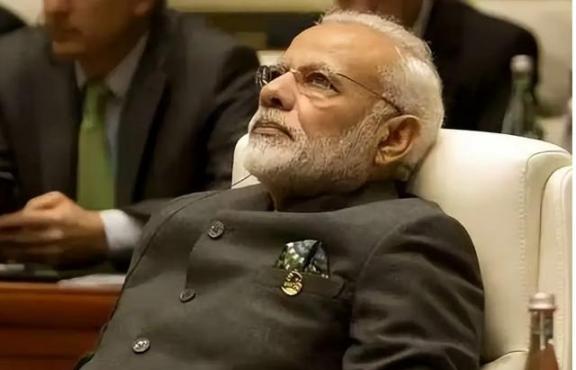 中国害怕印度哪里？怕的不是他们亲美反华，也不是莫迪喊的印度制造崛起，而是怕印共接