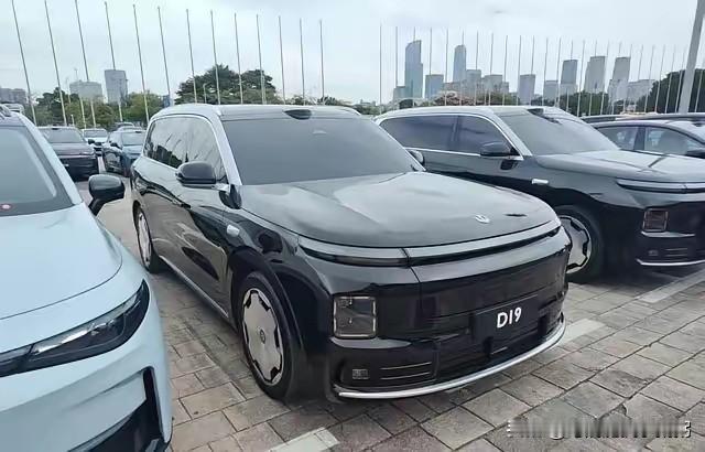 2025年广州国际车展:1、雷军缺席！2、保时捷缺席！3、劳斯莱缺席！4