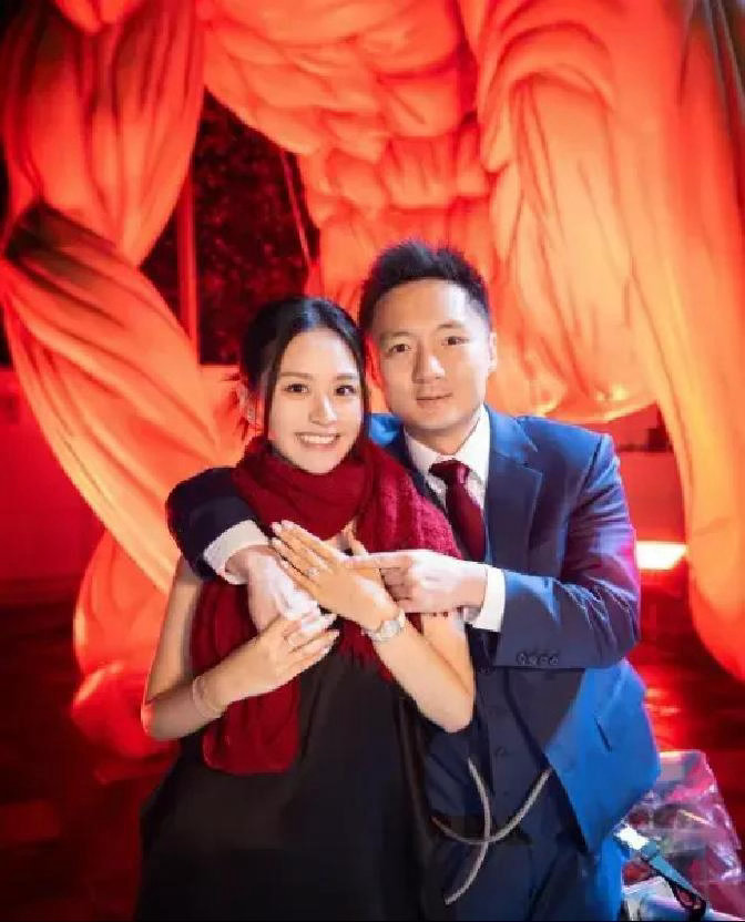 香港知名富商女儿出生不足半年，催妻子再生！打政府二万补贴主意