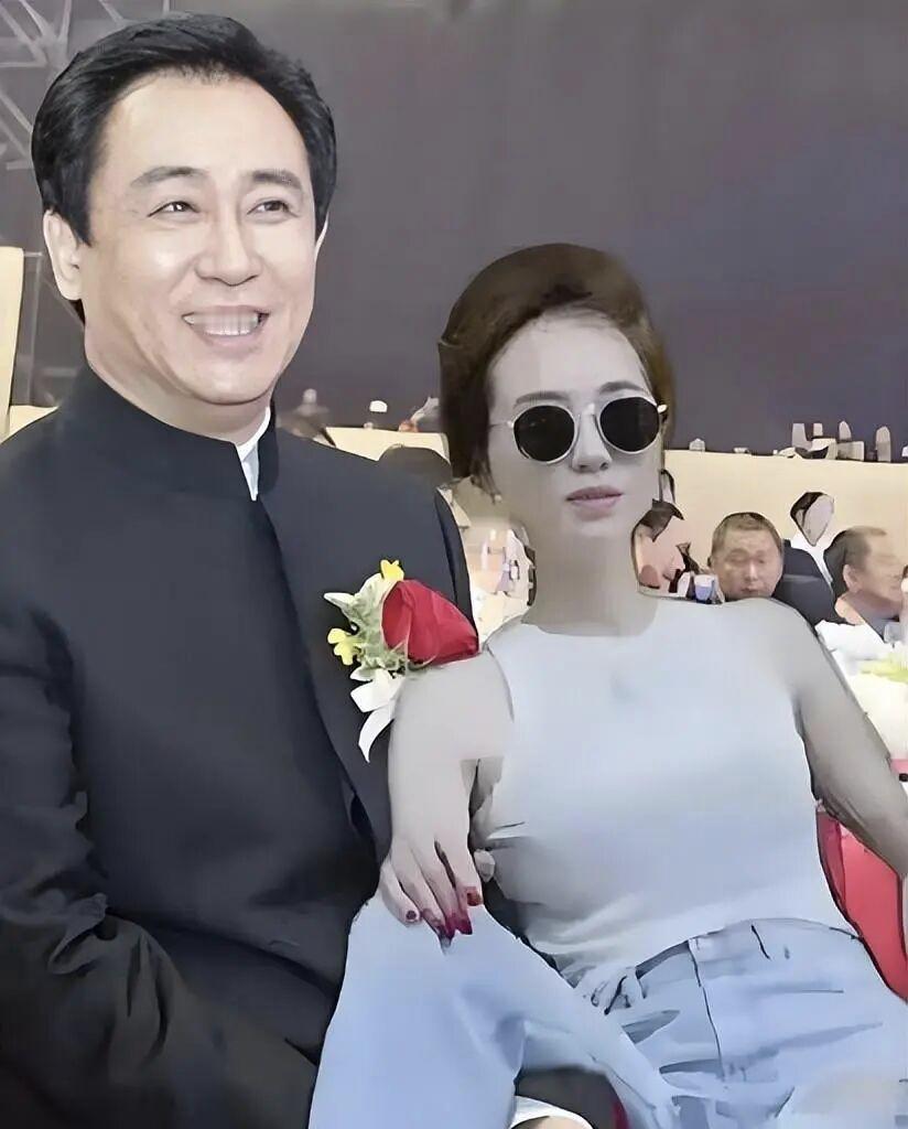 当初恒大招白珊珊进歌舞团的时候，我就打电话跟许老板说过，自古以来，白家跟许家就不