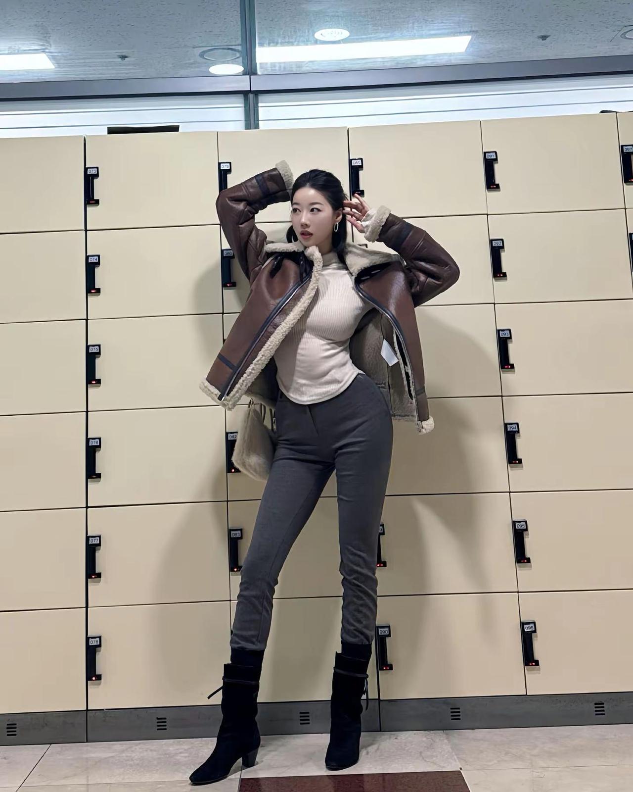 相机喜欢镜头里的每个故事第三视角ootd身材你品你细细的品