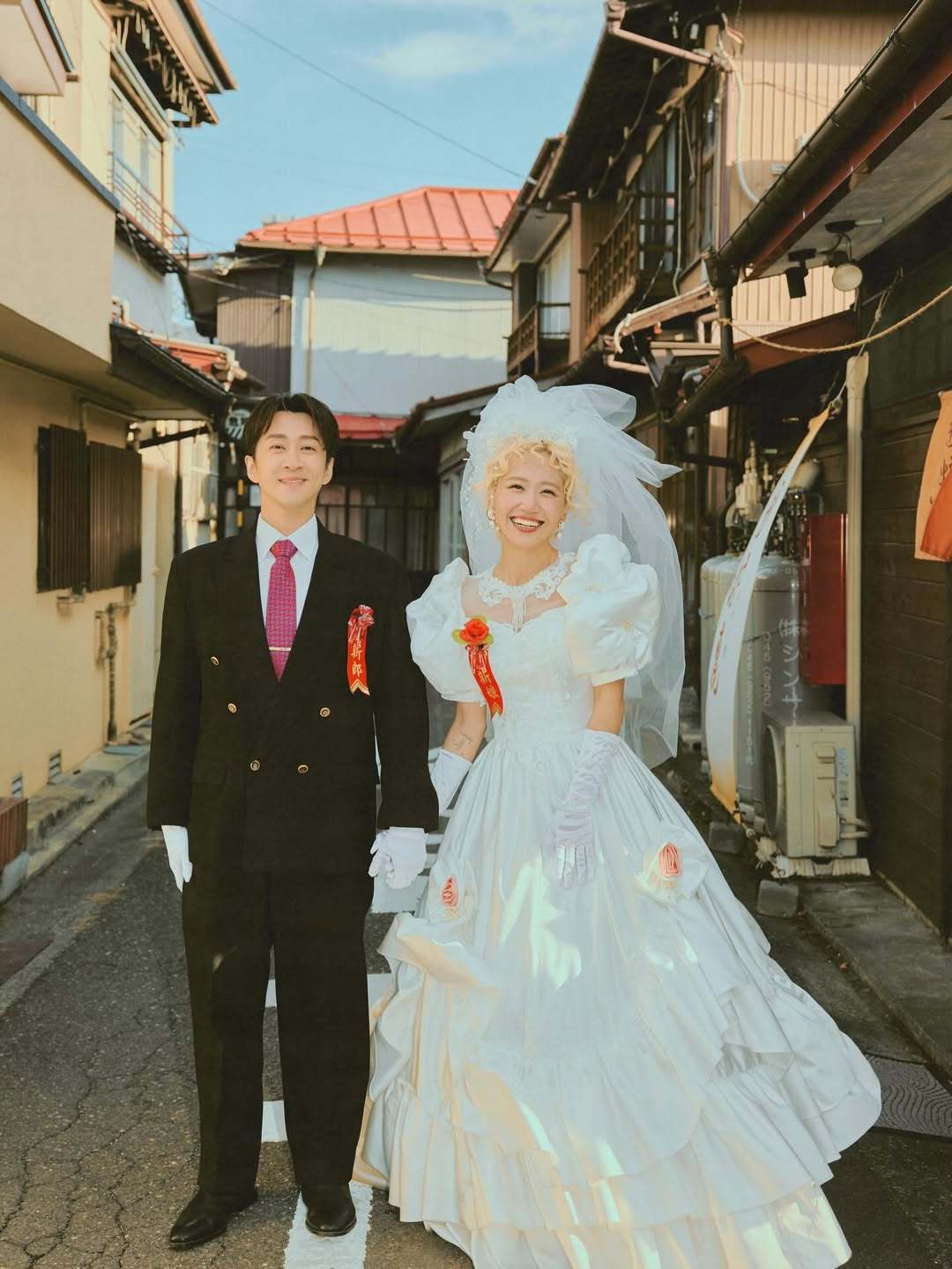 【LULU陈汉典婚纱照】婚期将近，陈汉典和LULU又公开了两套婚纱照~小鱼妹儿有