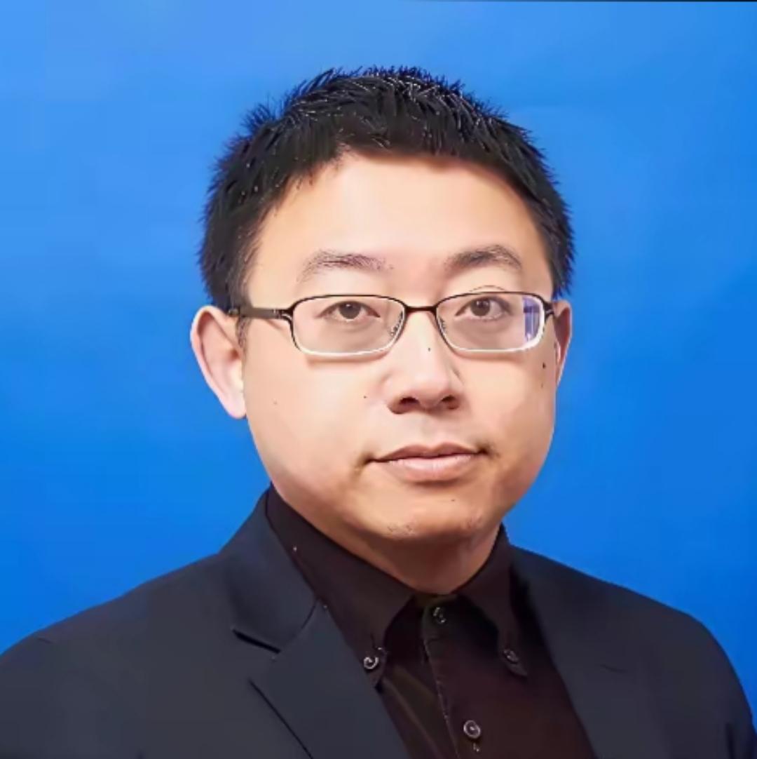 复旦大学教授沈逸在评价日本首相高市早苗“若台海有事，就可以行使集体自卫权出兵干预