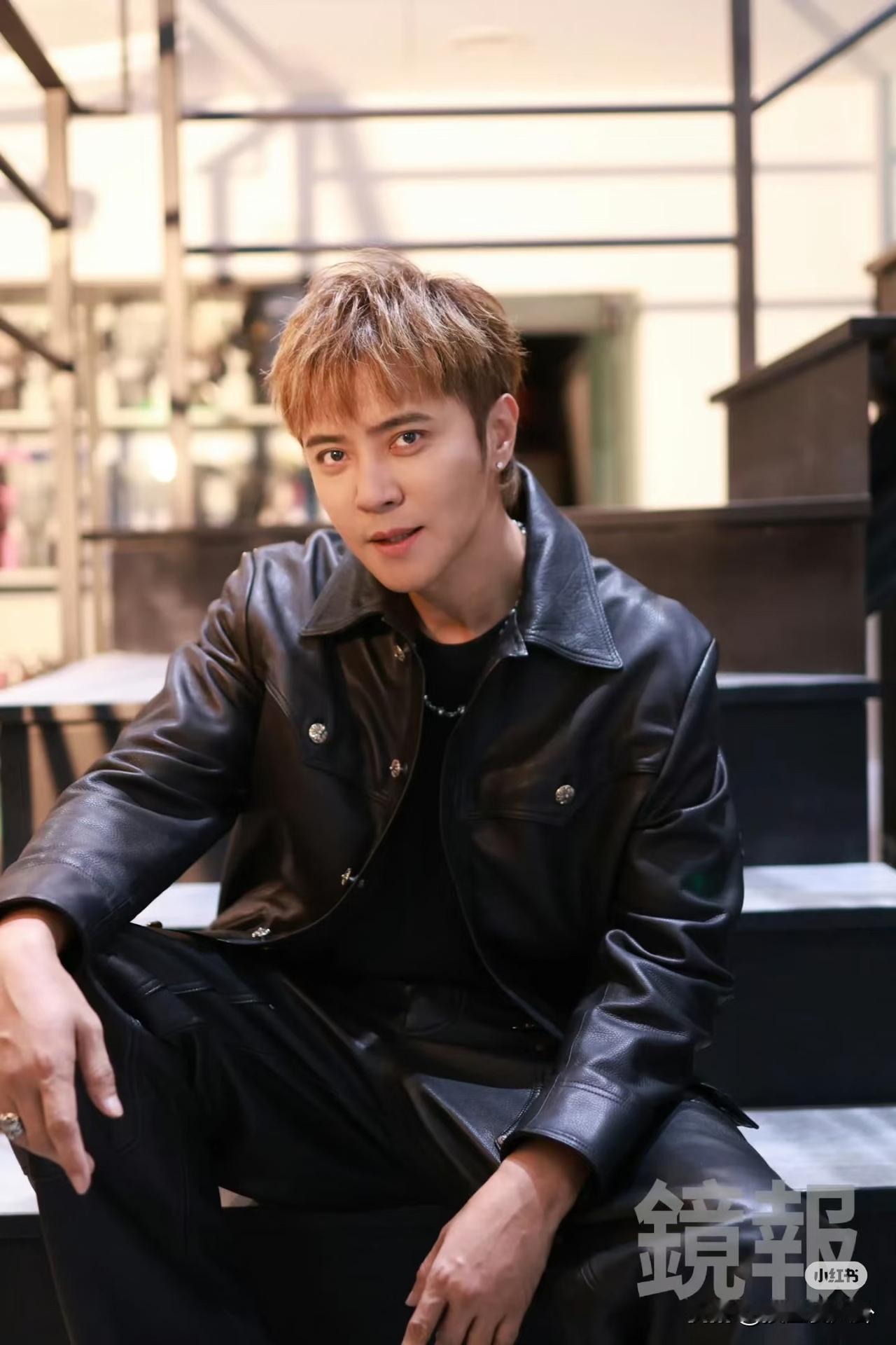 我是真的看不懂罗志祥了不是因为他复出容貌大变样而是因为他竟然要把遗产给经纪人