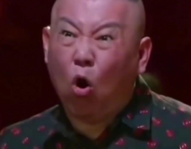 “不要把侯震养成一个废物。”侯耀华刀尖指向郭德纲！侯耀华在直播里甩出这句话