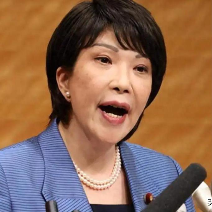 她是日本史上第一位女首相，一向标榜强硬、标榜干净。可就在这个6月，高市早苗在国会
