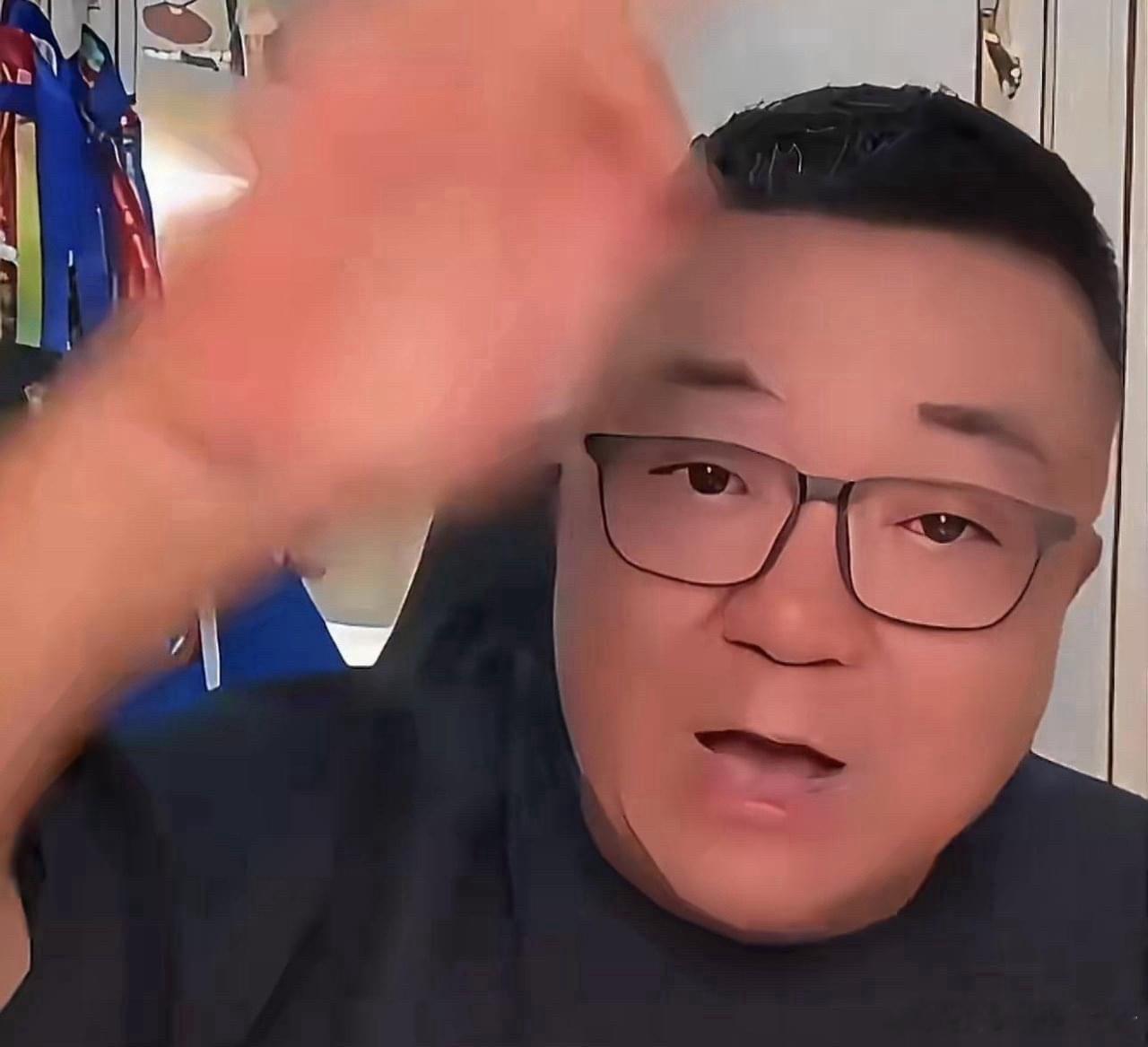 董路：中国足球永远恶性循环！中超水平差中国人踢不了复杂足球名古屋亚运会男足小组