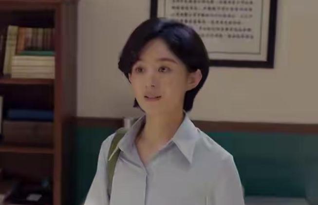 《小城大事》播出后，赵丽颖的演技和台词又被吐槽了，赵丽颖作为国内知名女星，其演技