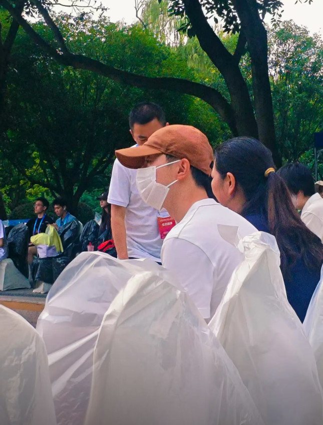 独特之蕞：偶像马龙亲签​​​