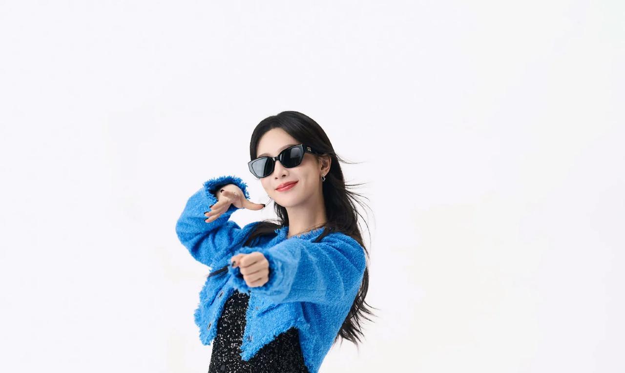 #杨紫的爱心发射##杨紫何惟芳##杨紫锦绣芳华#yz把眉清目秀还给山水天