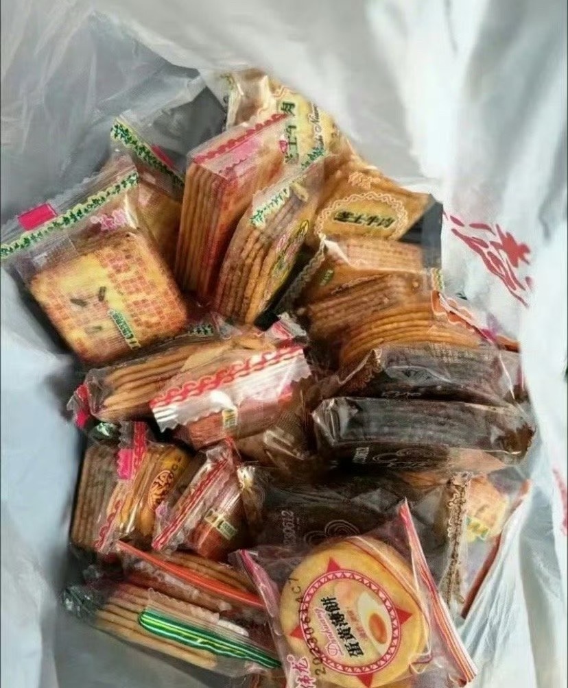 朋友说吃这种饼干好廉价