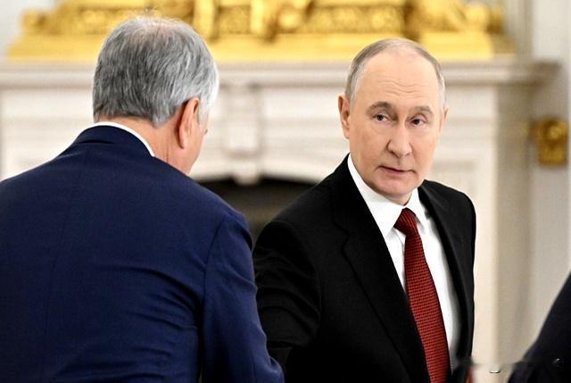 俄罗斯寡头集体上书普京，希望普京能对他们手下留情！只可惜他们搞错了一点来源: