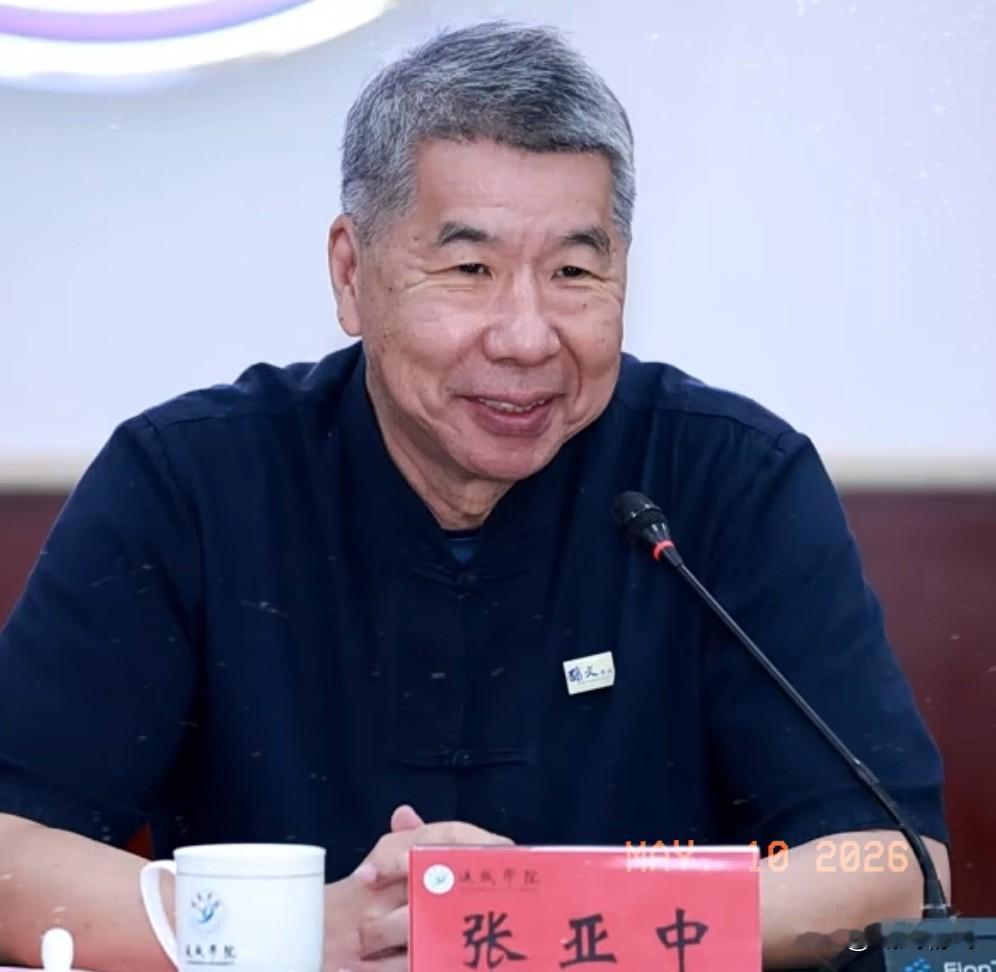 和平统一的希望都快被台湾一些政客给浇灭了当我们以高规格接待国民党主席，抛出诸