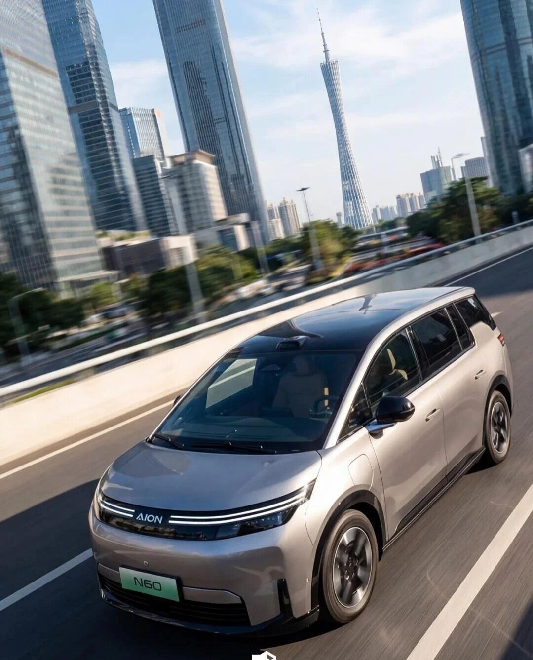 广汽埃安推出全新紧凑型SUV埃安N60，搭载激光雷达与多种动力近日，广汽埃安旗下