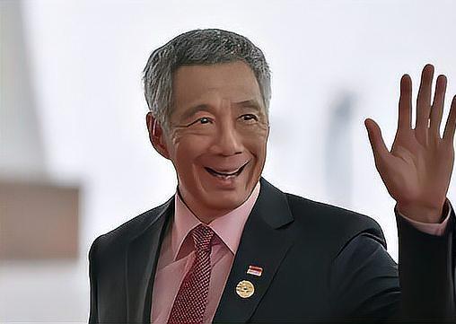 事情闹大了，李显龙出面干预最近新加坡网络上针对印度裔的讨论吵得沸沸扬扬，各种极端言论一波接一波压不住
