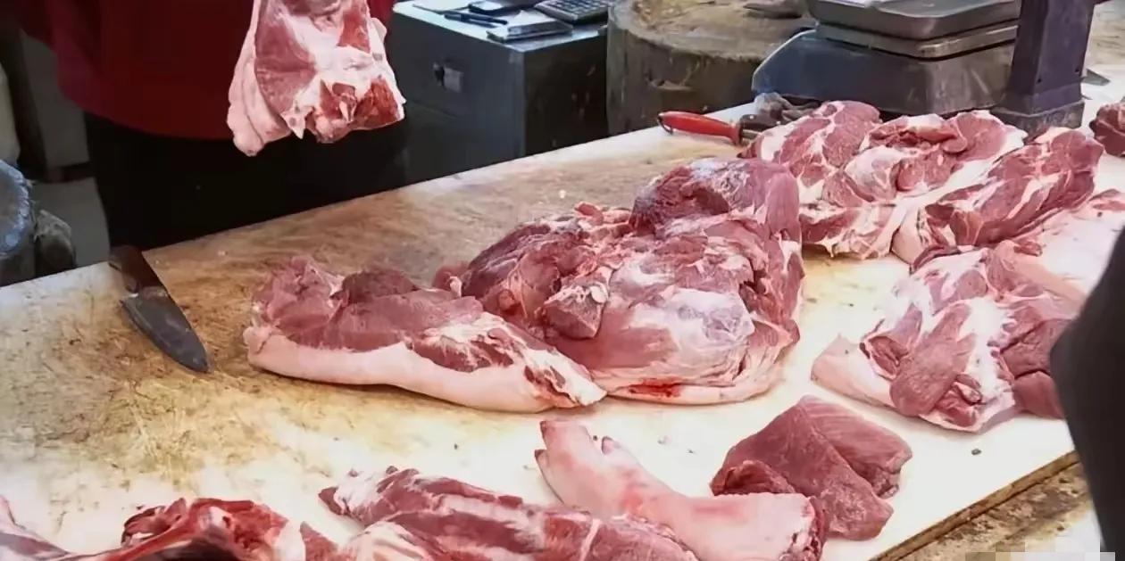 终于知道为什么超市的肉要比市场的便宜了原来超市的肉是冷鲜肉运过来之前都经过