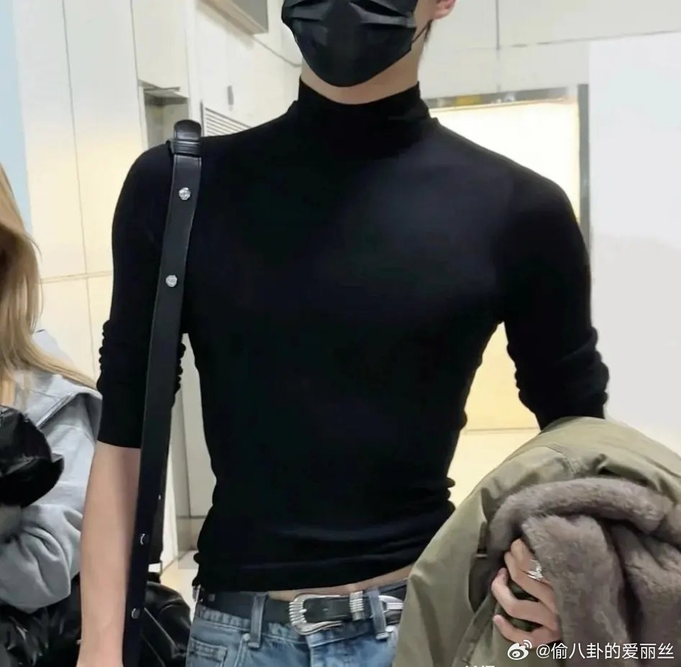 这是谁的狼狗身材