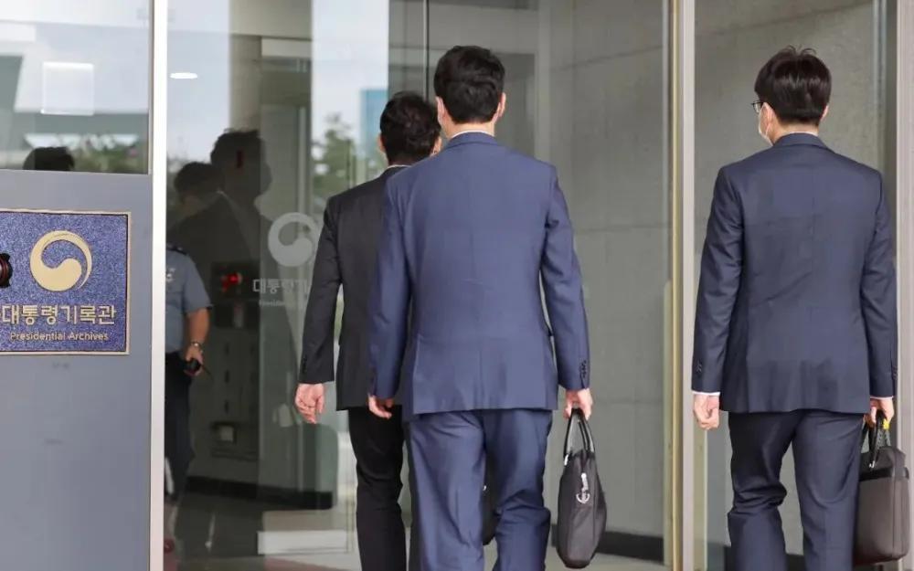 内乱特检组搜查无人机作战司令部叛国调查全面展开14日韩国特别检察组对无人机