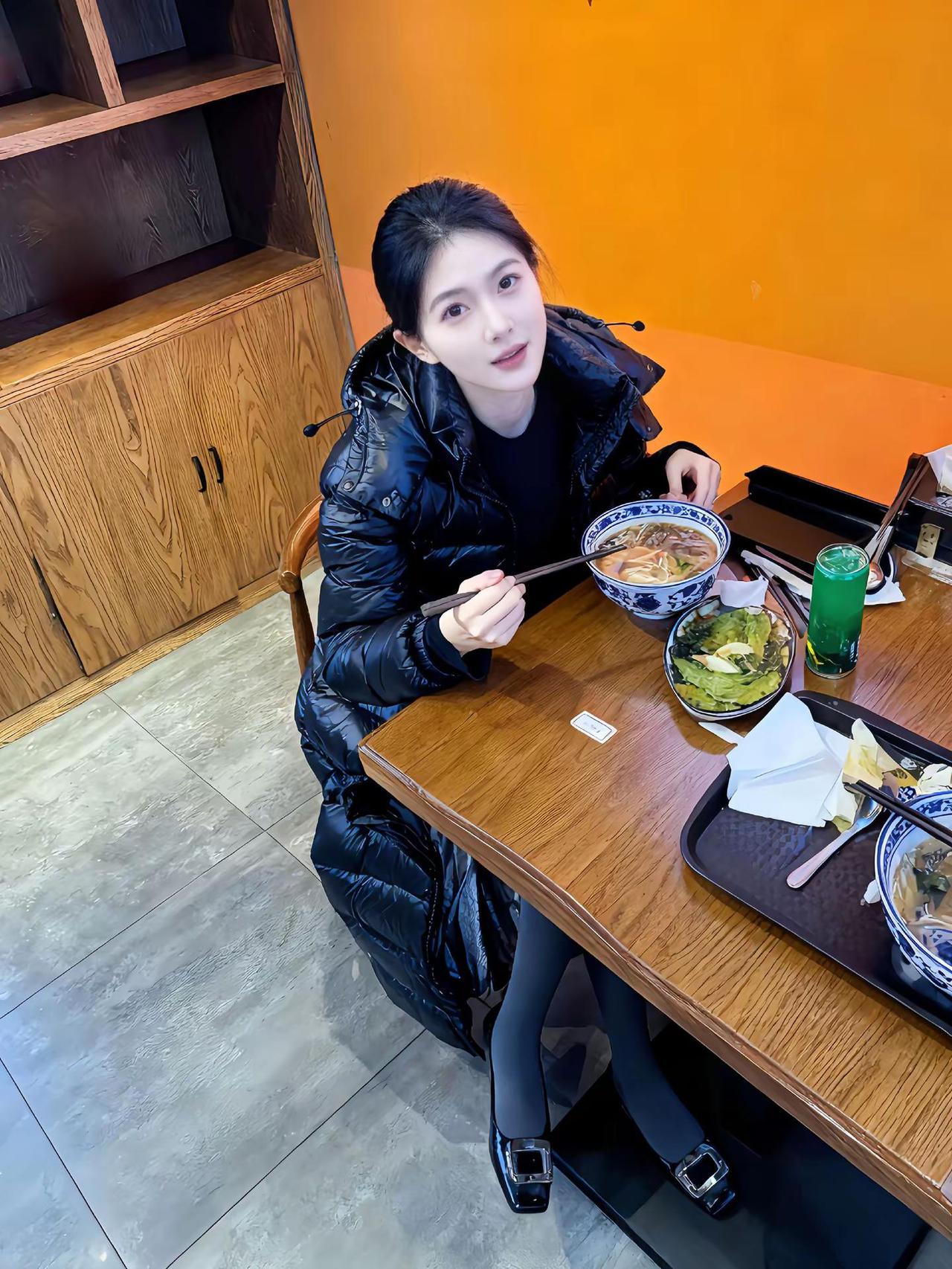 到了岁数自动解锁的歌曲。厚黑美学