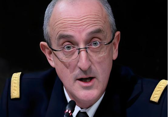 伊朗发出最后通牒！俄通告全球将参战，法国上将：中估计也要到了进入4月，美伊冲突