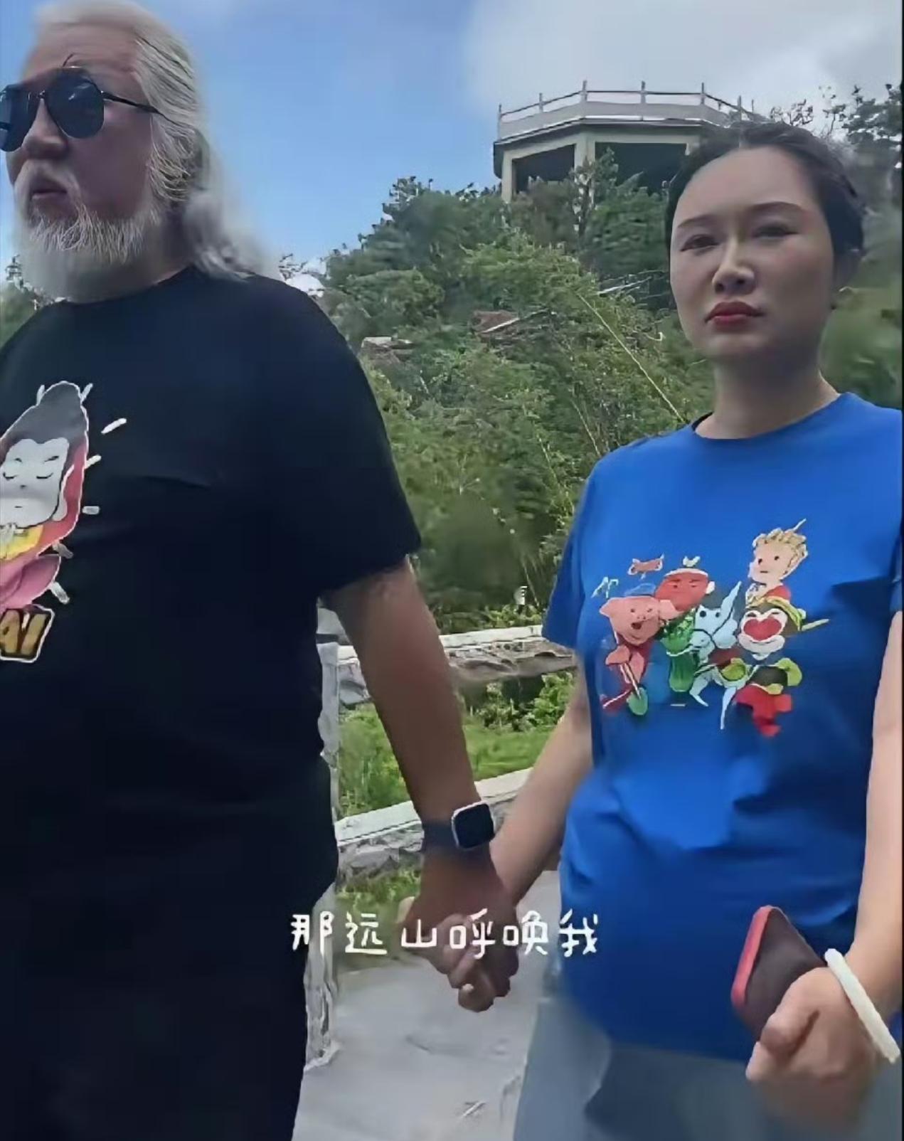 张纪中这辈子知足了，媳妇又怀孕了，70多岁的人了，比年轻人还不讲武德。