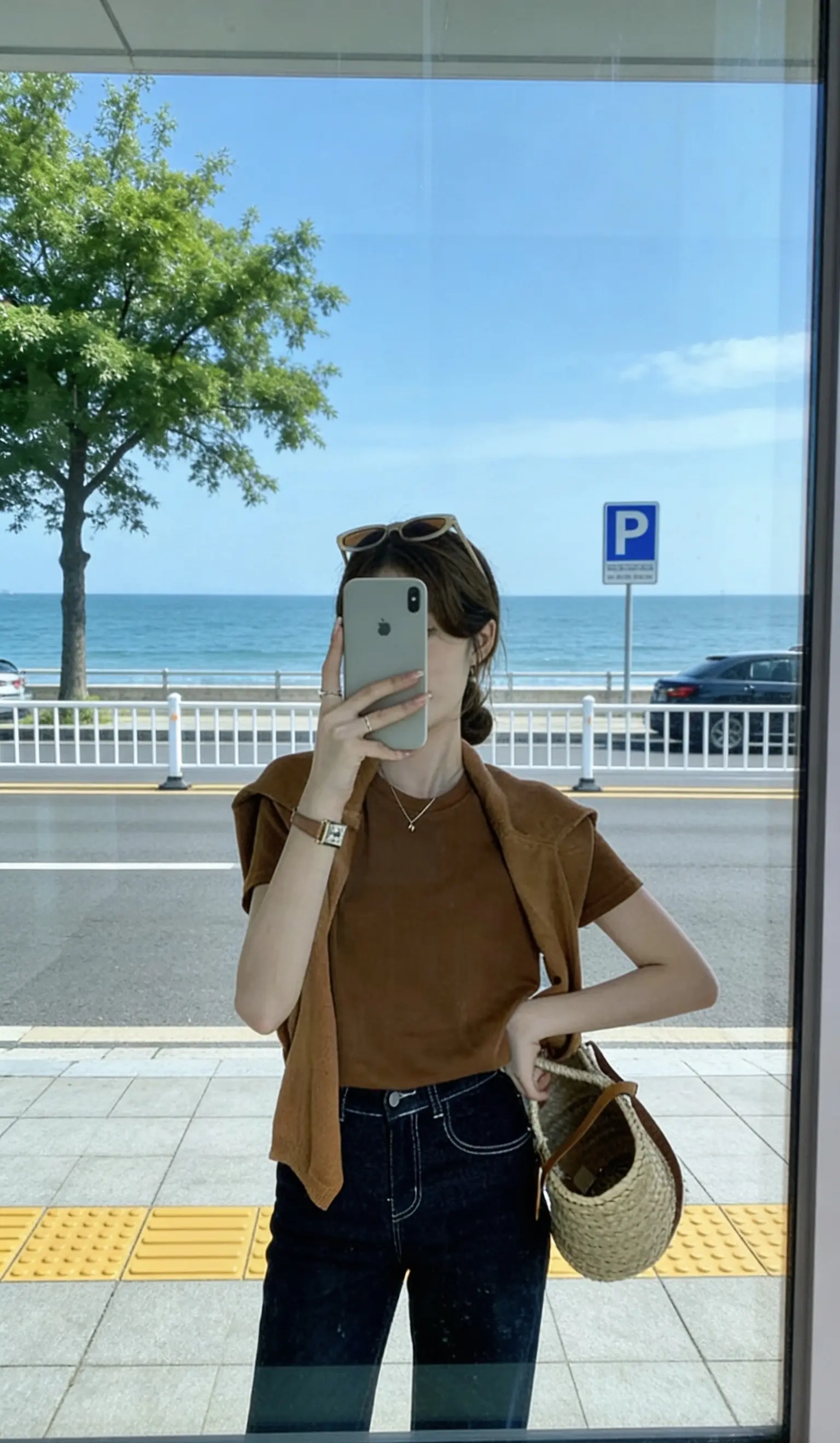 命里有的东西，你左右不了，一切看似你在选择其实都是命数，人生最大的遗憾...