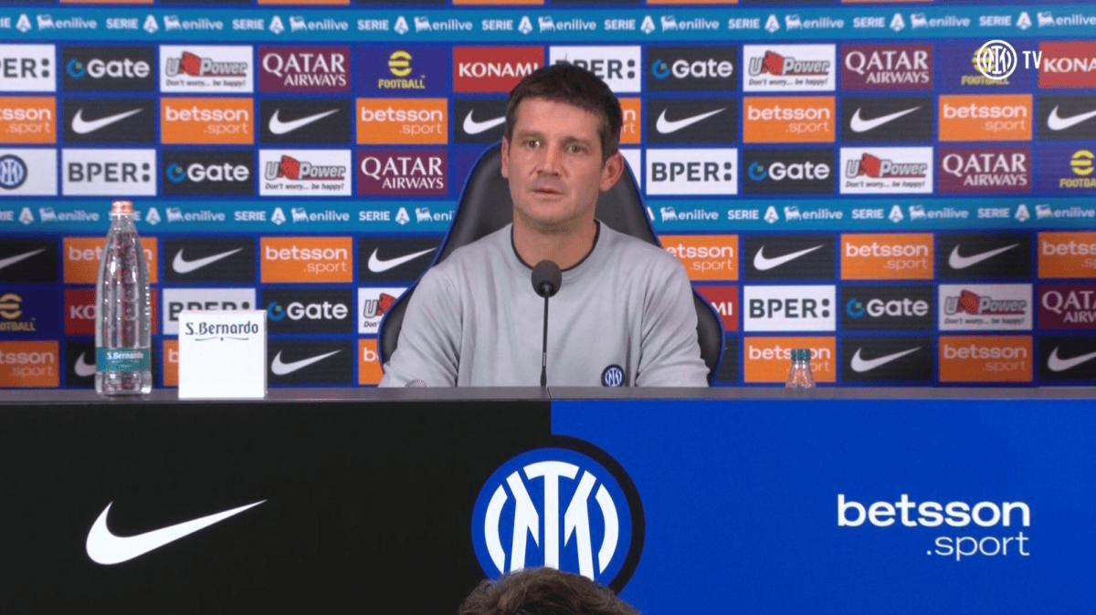 齐沃: 比塞克踢居中中卫非实验, 他很好应对了小基恩的冲击