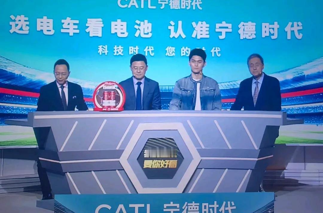 孙杨怎么回事？一会解说足球世俱杯，一会参加篮球浙BA活动。你的主业可是游泳，而