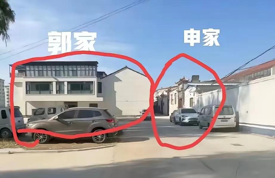 郭家和申家两家离得很近啊！乡里乡亲的，都说远亲不如近邻，邻里之间相处的好，那是一