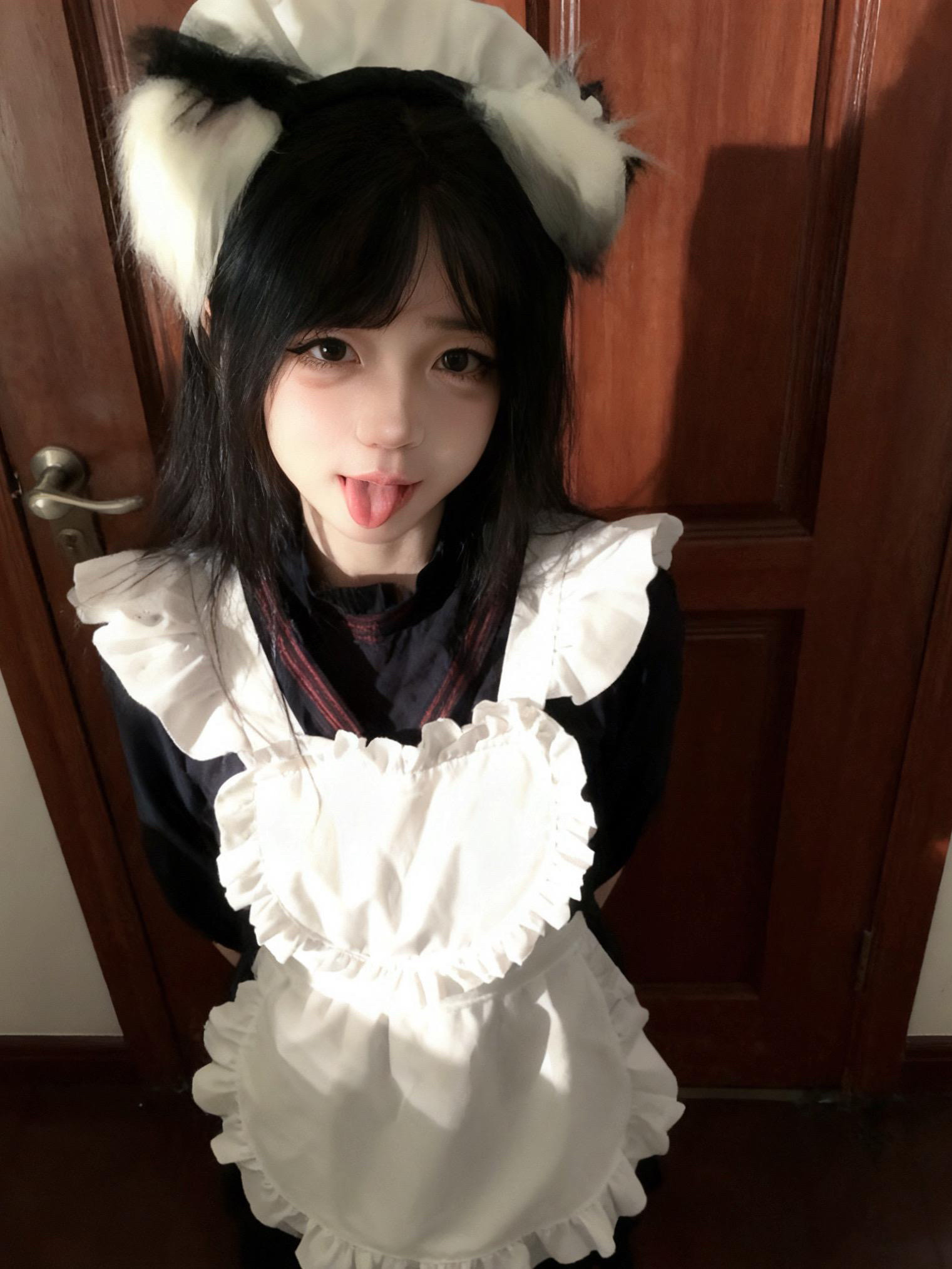 女仆装美女<imgsr...