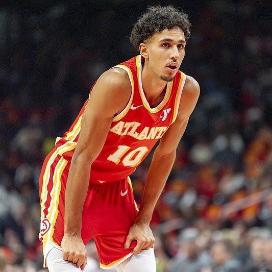 不止特雷杨，去年的状元老鹰也不要了？老鹰队近况不佳，上一场输给尼克斯队后，遭遇