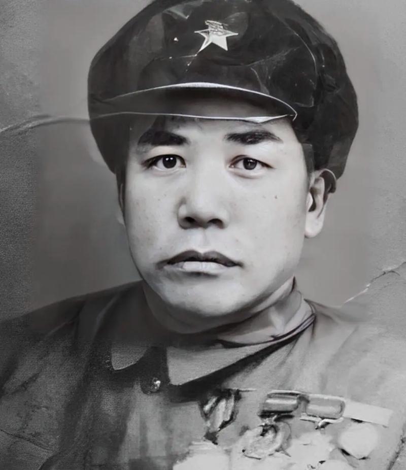 1955年，授衔大会上，毛主席指着名单问：“那个凭一把大刀，砍杀27个鬼子的'军
