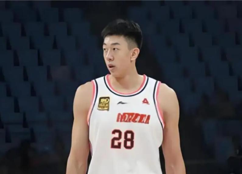 交易尘埃落定！王少杰离粤赴江苏，北控换取外援签约权王少杰近日发布动态，真诚