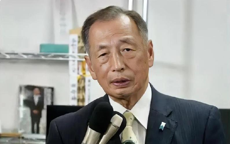 日本航空自卫队幕僚长田母神俊雄1月13日写道：“那些认为高市首相不该就日本的生存