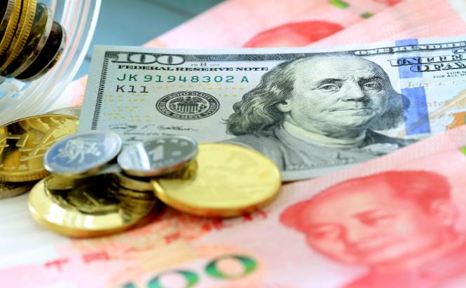 有一件事，现在搞得中国尴尬美国头疼，都不知道怎么办才好，它就是人民币汇率。为啥说