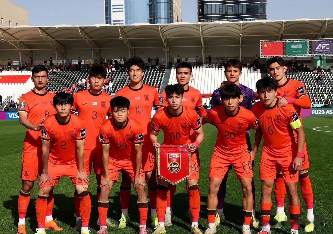U23亚洲杯D组末轮焦点战，中国队0-0逼平泰国队，惊险拿下淘汰赛门票！全场