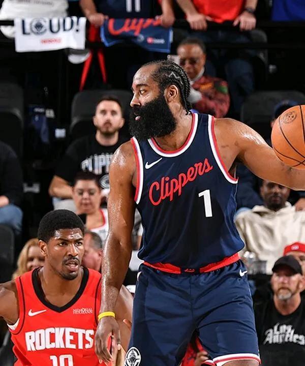 快船都快成nba的养老院了！哈登36大洛37小卡34博格丹33比尔32