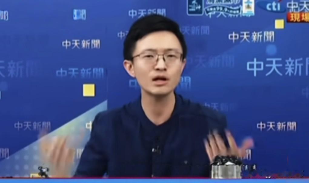 矢板明夫被打，侯汉廷的言论让主持人急忙撇清关系。近日，矢板明夫在台湾无端被一