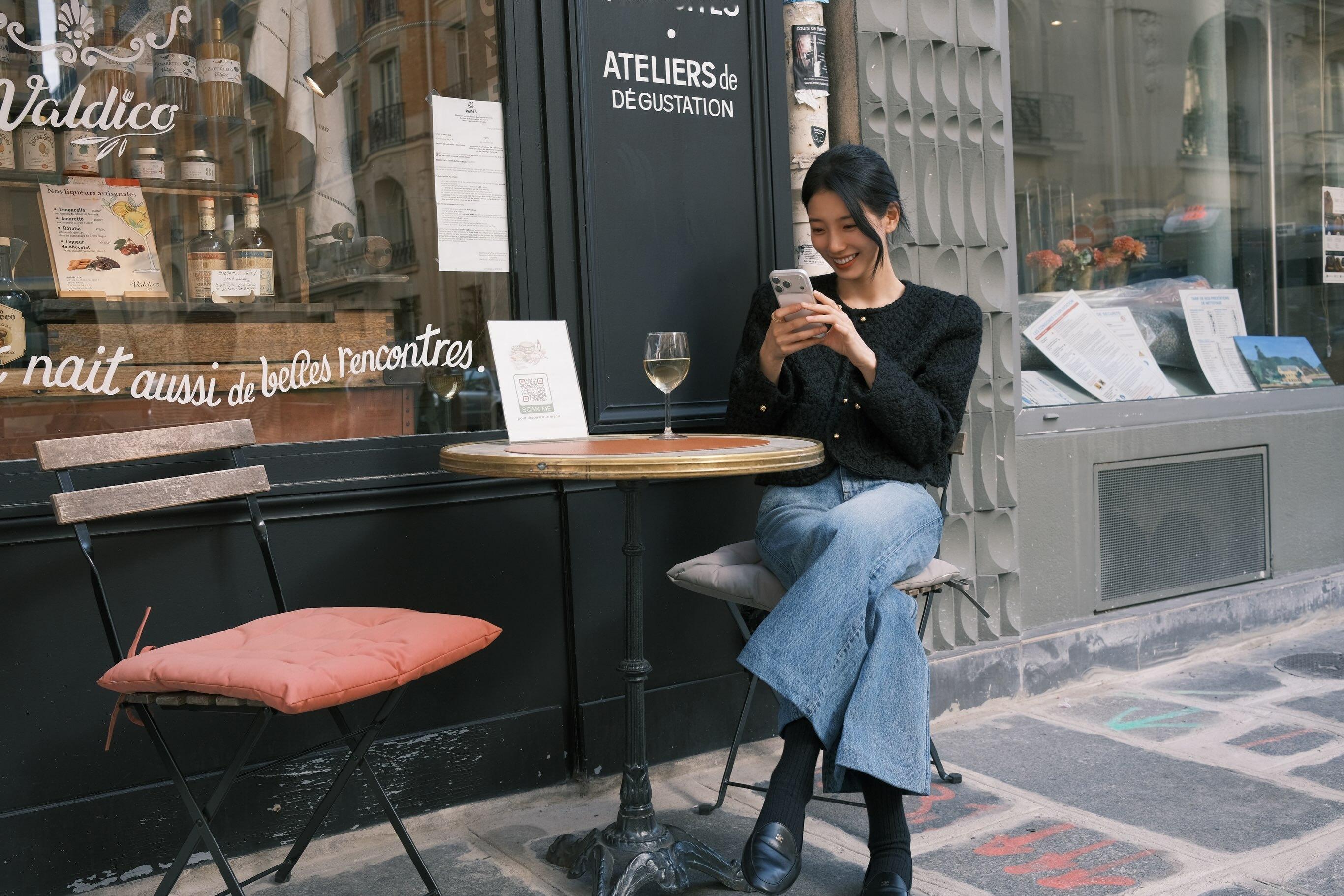 Suzy裴秀智inParis🇫🇷