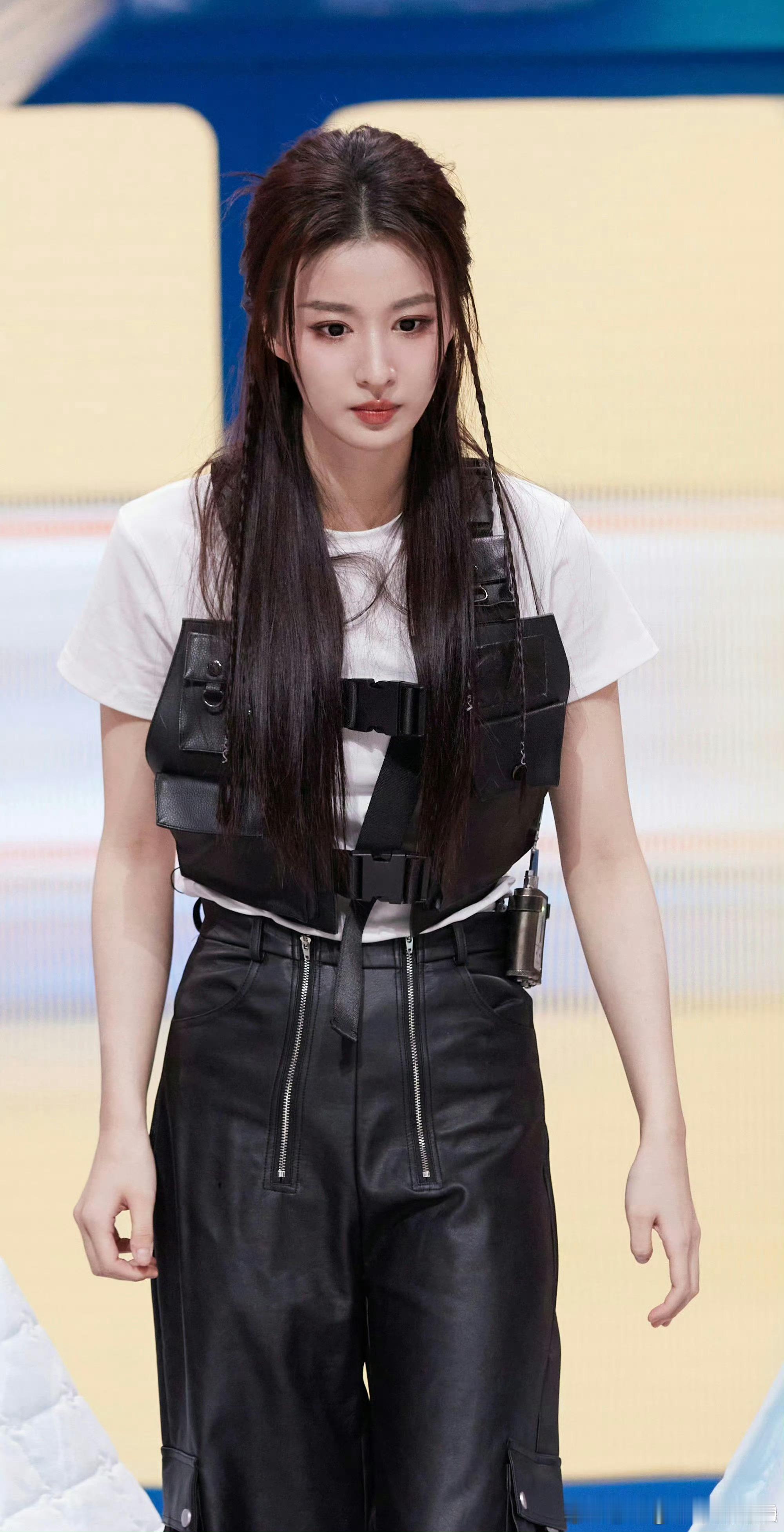 王楚然丞磊胡意旋剧宣就这样宠我《成何体统》剧宣也太宠粉了吧！网友被三位主演暖心宠