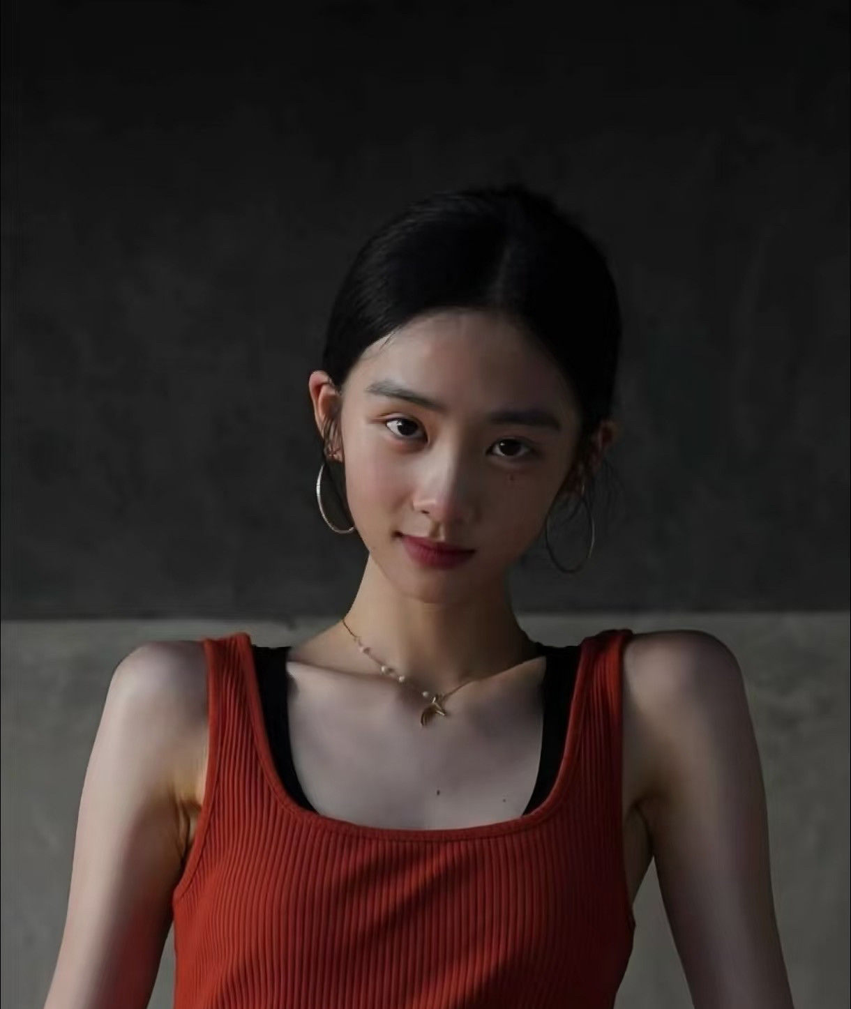 小S大女儿Elly和黄磊女儿黄多多是同一年出生的！俩人都在美国留学，黄多多在纽约