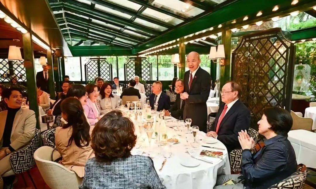 韩国瑜近期三大“叛党式”举动，彻底背离国民党路线，暴露其勃勃野心韩国瑜近期多