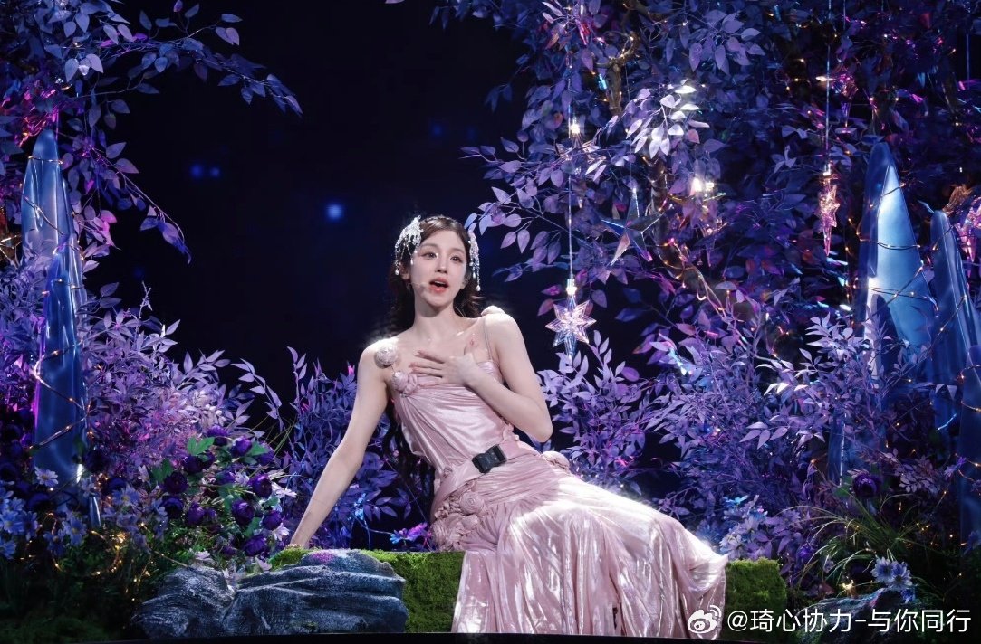 #宋雨琦#美美哒~​