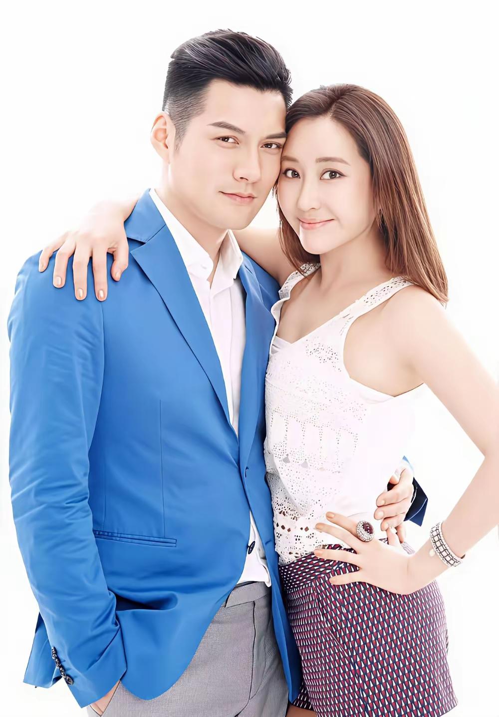 主持人问杜若溪“你打孩子吗”，她摇头说“我从不打”，跟着补了句“但严屹宽会”。