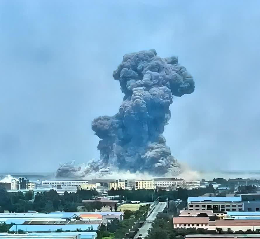 如今这一次次的磨难，不得不警惕曾仕强老师曾经说过的话。曾仕强曾经说，未来