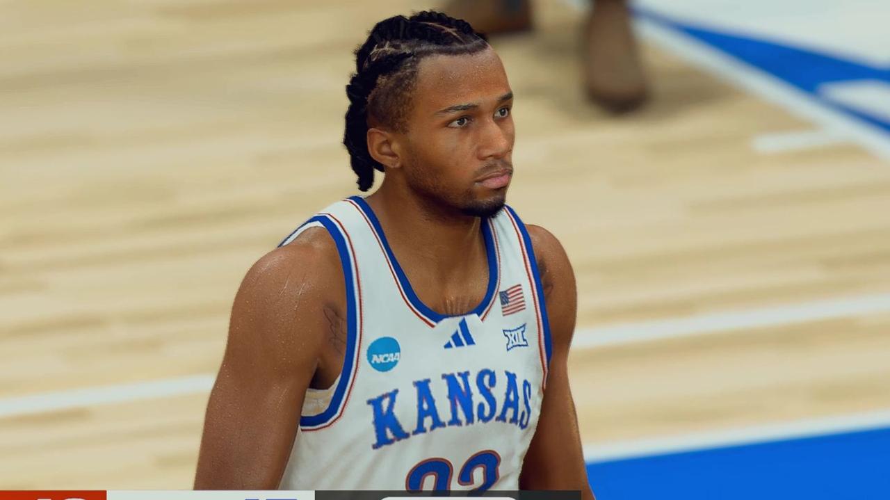 全美高中生王者在伤病中仍然能领跑2026届选秀，达林·彼得森到底强在哪？先看